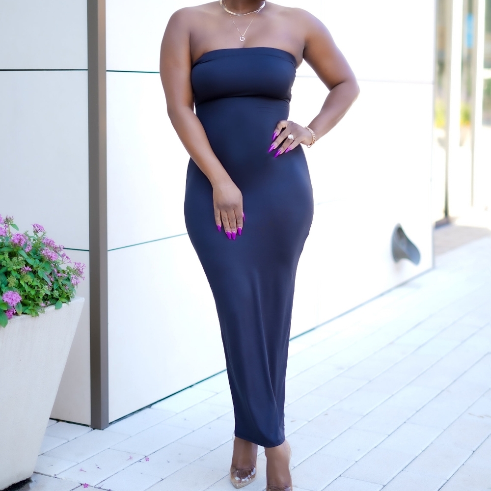 Bossy Glam Solid Slip On Tube Dress